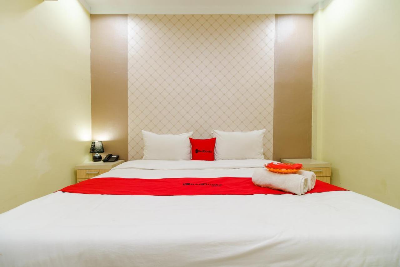 RedDoorz near Jogja Expo Center 2 Baturetno Exterior foto